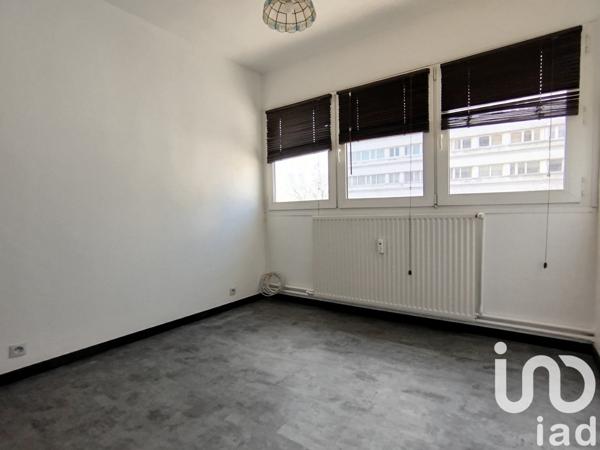 Appartement 3 pièces de 61 m² à Mons-en-Barœul (59370)