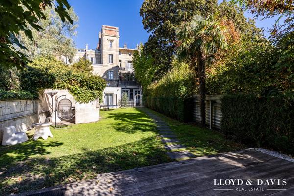 Bordeaux Fondaudege - Appartement avec jardin de 400m2 et dépendance