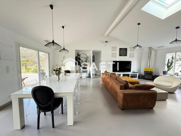 Maison 240 m2 avec dépendances