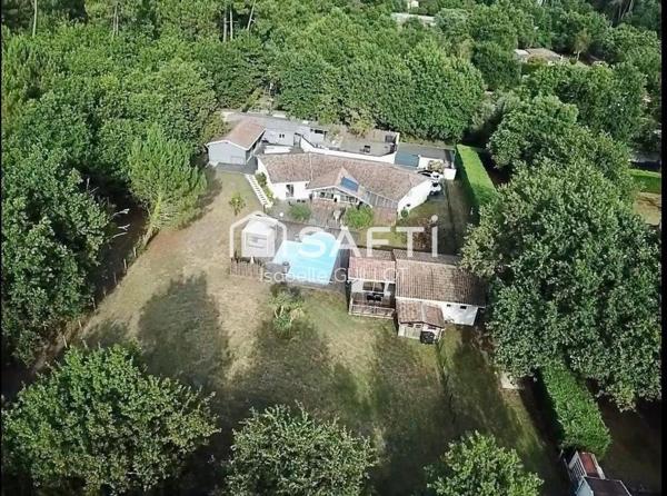 Maison 240 m2 avec dépendances