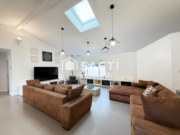 Maison 240 m2 avec dépendances