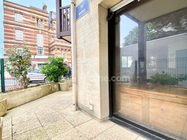 Appartement à fort potentiel - Plein centre ville de Deauville - Emplacement recherché - 3 Pièces- Vaste Cave