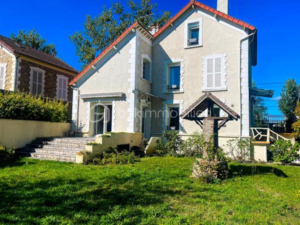 Maison ancienne de 240 m²