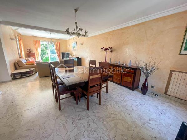 Maison ancienne de 240 m²