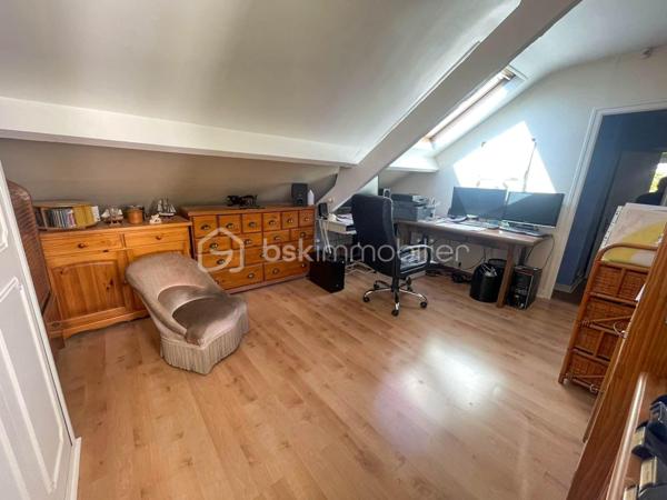 Maison ancienne de 240 m²