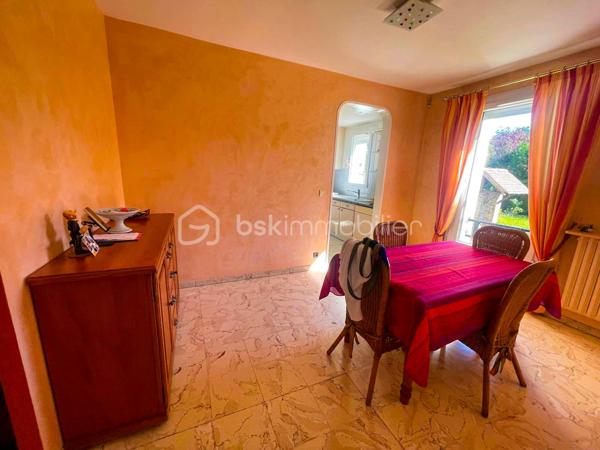 Maison ancienne de 240 m²