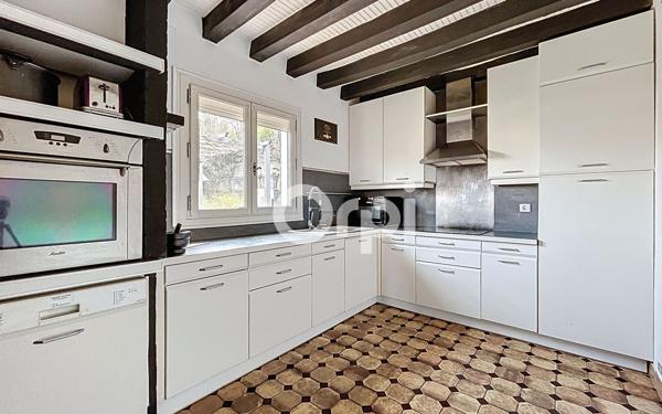 Maison à vendre    7 pièces • 189,75 m2 Cires-lès-Mello