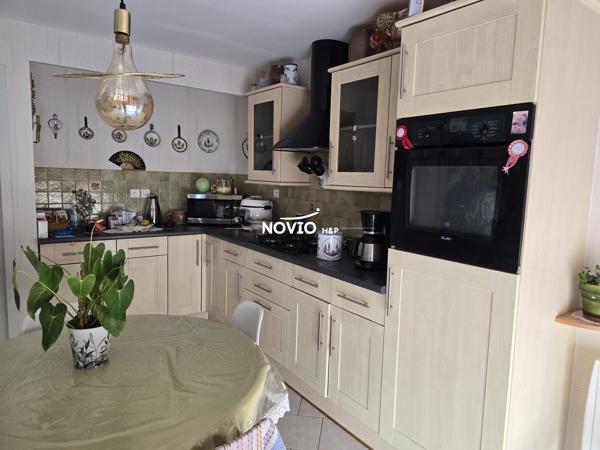 Pavillon plain pied avec grand garage