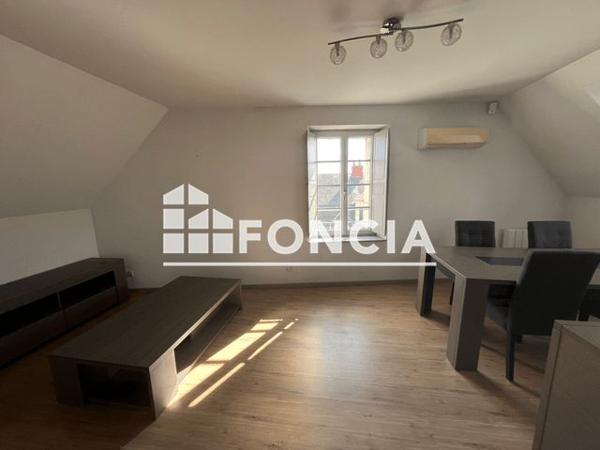 Location Appartement 4 pièces 60.56 m² - 29/31 RUE SEIGNEUR Saumur 49400