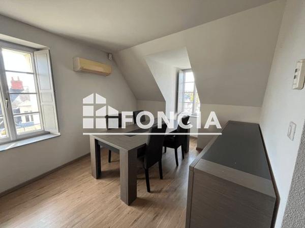 Location Appartement 4 pièces 60.56 m² - 29/31 RUE SEIGNEUR Saumur 49400