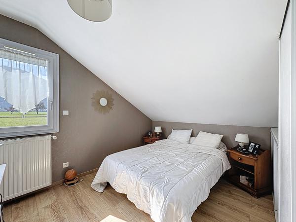 Maison 5 pièces - 126 m² Exclusivité efficity