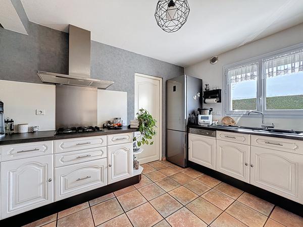 Maison 5 pièces - 126 m² Exclusivité efficity