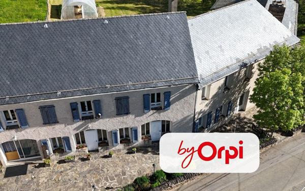 Maison à vendre    15 pièces •  Le Bleymard