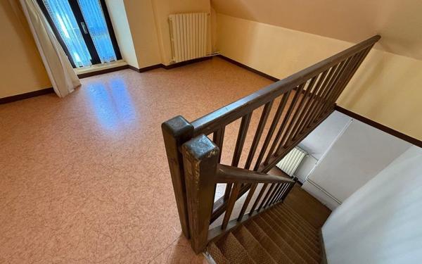 Maison à vendre    15 pièces •  Le Bleymard