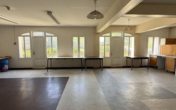 Maison à vendre    15 pièces •  Le Bleymard