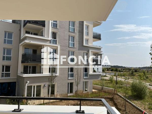 Location Appartement 3 pièces 64.5 m² - 1215 BOULEVARD DE L'EUROPE Melun 77000