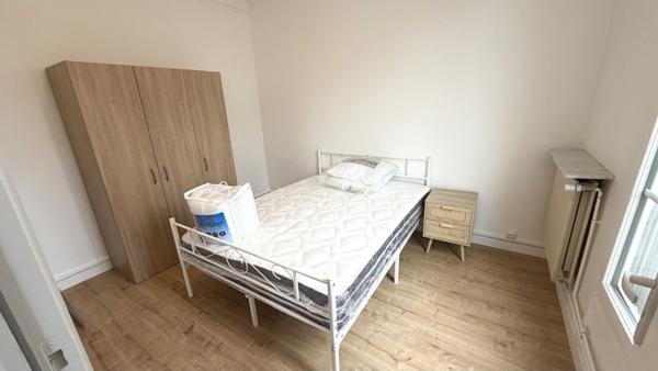 Appartement Suresnes 3 pièce(s) 47.67 m2