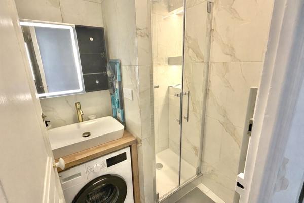 Appartement Suresnes 3 pièce(s) 47.67 m2