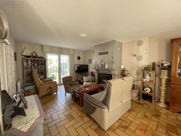 Maison à vendre à Larmor-Plage dans le Morbihan (56260), ref : 56081-2396