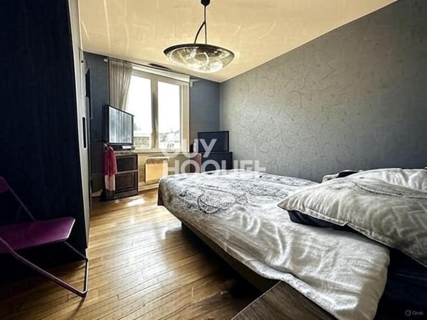 MAISON À LOUER DE 4 PIÈCES DE 90,00 M²