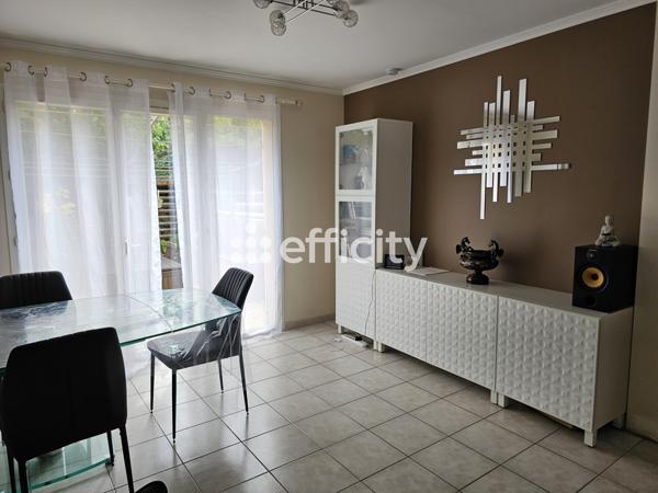 Maison 4 pièces - 85 m² Exclusivité efficity