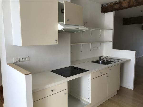 Appartement à louer 522 € CC EYMET 2 p 67 m² DPE C