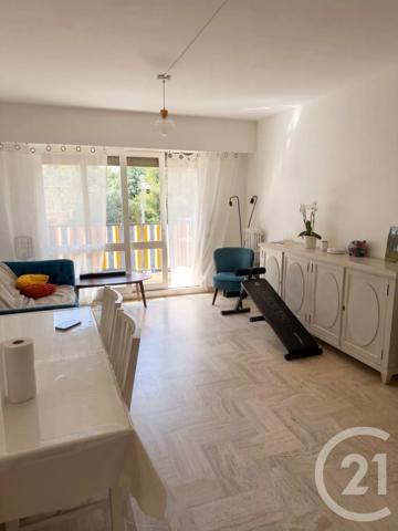 Appartement à vendre  3 pièces - 55 m 2   CANNES  - 06