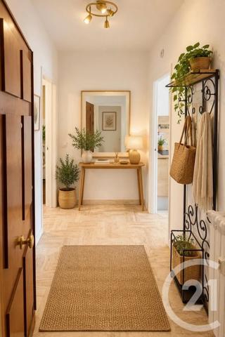 Appartement à vendre  3 pièces - 55 m 2   CANNES  - 06