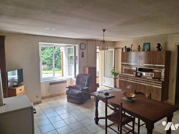 MAISON A USAGE D'HABITATION