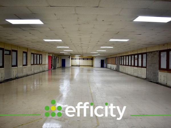 Local Commercial - 920 m²