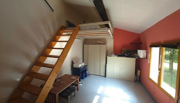 Vente                                                      Maison
                        
                     6 pièces                      154 m2                     à Argent-sur-Sauldre