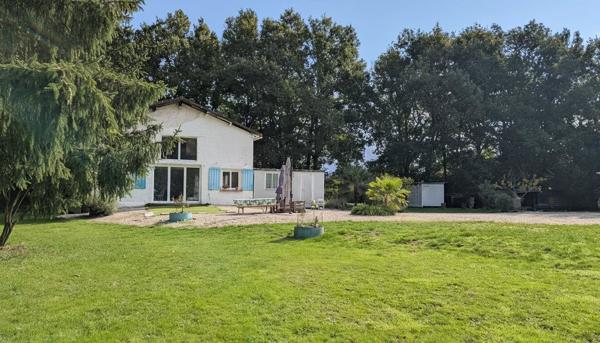 Vente                                                      Maison
                        
                     6 pièces                      154 m2                     à Argent-sur-Sauldre