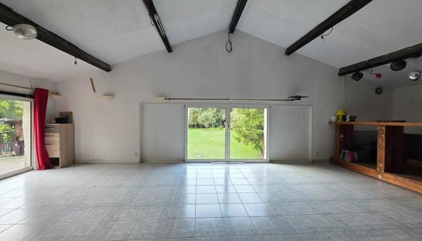 Vente                                                      Maison
                        
                     6 pièces                      154 m2                     à Argent-sur-Sauldre