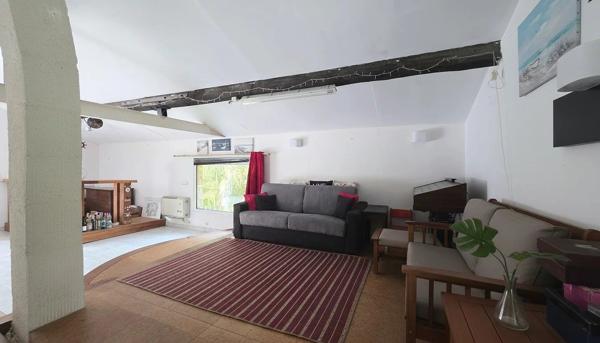 Vente                                                      Maison
                        
                     6 pièces                      154 m2                     à Argent-sur-Sauldre