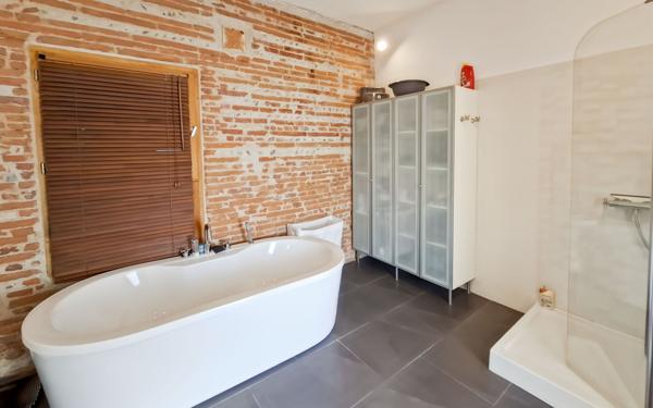 Maison à vendre    4 pièces •  Verdun-sur-Garonne