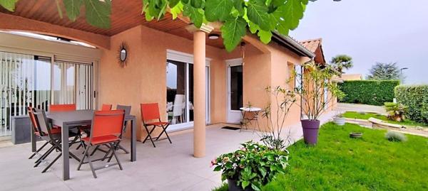 Villa familiale avec piscine à Saint Jean le Priche