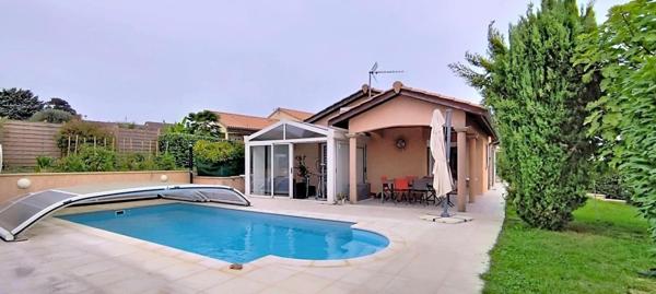 Villa familiale avec piscine à Saint Jean le Priche