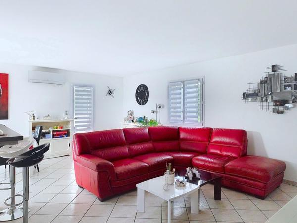 Villa familiale avec piscine à Saint Jean le Priche