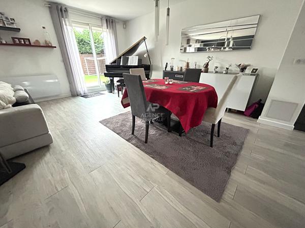 Maison Carrieres Sous Poissy 7 pièce(s) 132.16 m2 €485 000 ** - Référence 9013