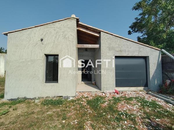 Très bien situé dans le marais, proche de la Rochelle et Niort