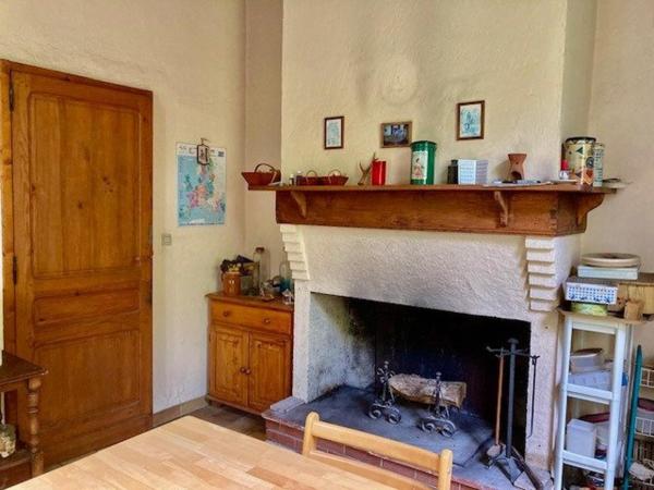 MAISON A RENOVER SUR TERRAIN DE 13960 m2