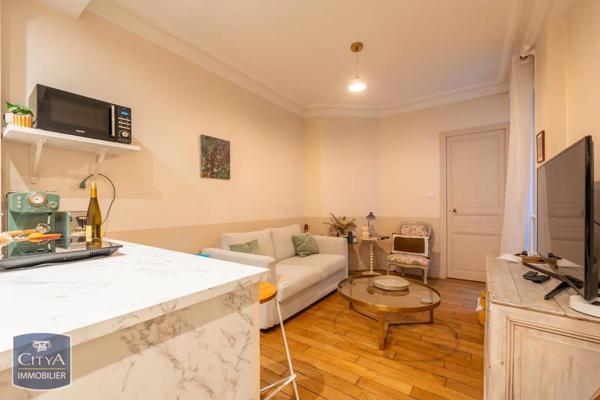Appartement à vendre 2 pièces 30m² Paris 18e Arrondissement (75018)