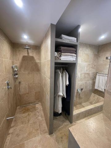 Rare Villa de Plein Pieds aux Issambres, vue mer