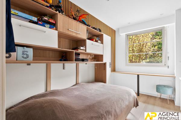 Appartement Maisons Laffitte 5 pièce(s) 79 m2 €470 000 ** - Référence 4581