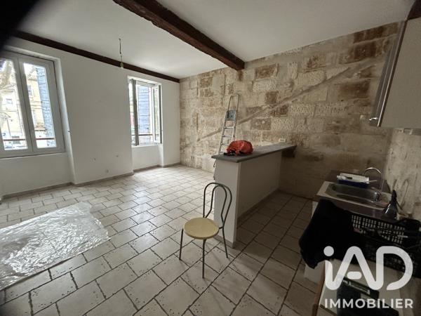 Location studio 30 m² Tarascon