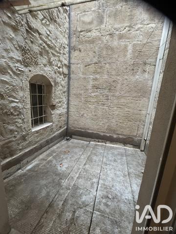 Location studio 30 m² Tarascon
