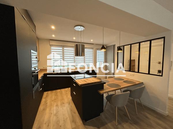 Location Appartement meublé 4 pièces 87.17 m² - 21 BOULEVARD LECLERC Lorient 56100