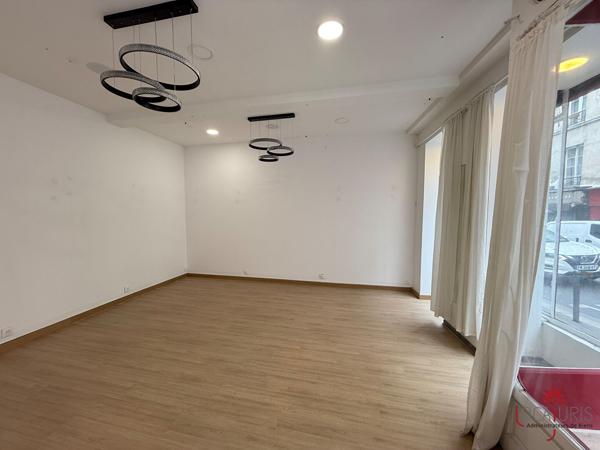 Location Boutique 2 pièces Paris 9ème arrondissement (75009) - Rue Mayran