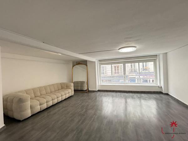 Location Boutique 2 pièces Paris 9ème arrondissement (75009) - Rue Mayran