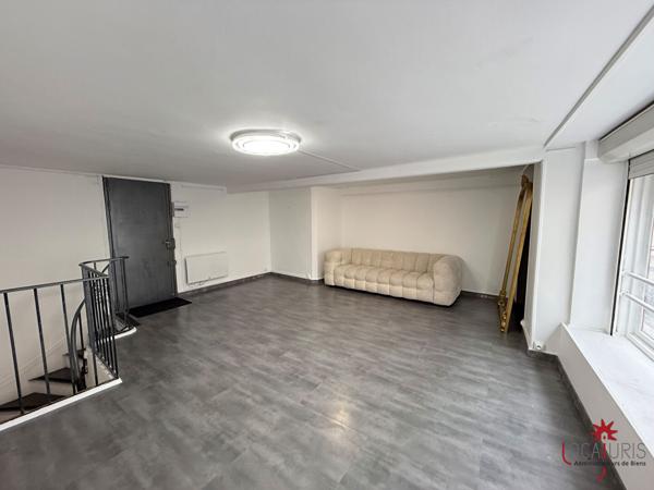 Location Boutique 2 pièces Paris 9ème arrondissement (75009) - Rue Mayran